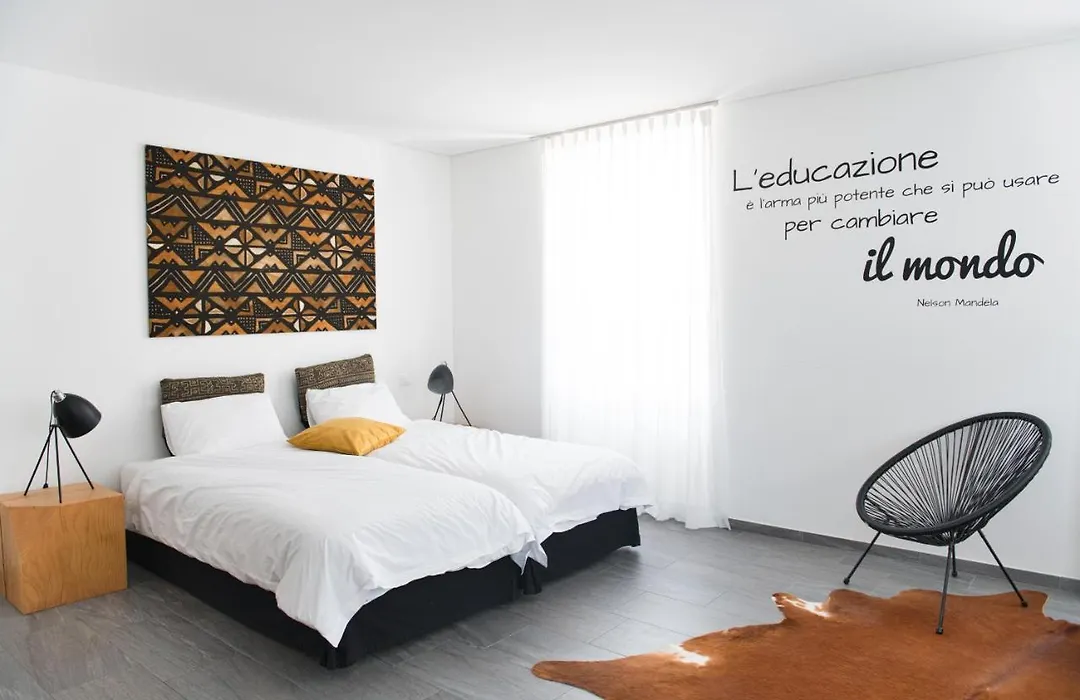 Salotto Brè - Bed&Breakfast charming rooms-1